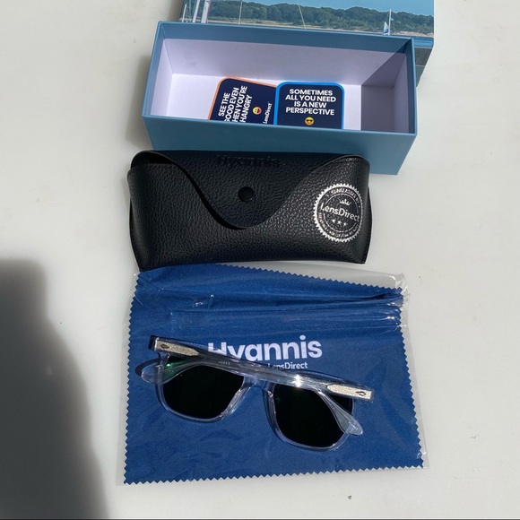 NWT HYANNIS Limited Edition Sunglasses